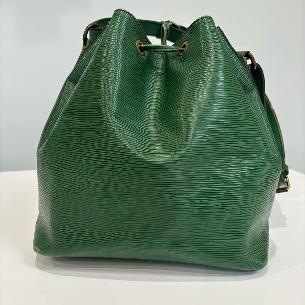 Vintage Louis Vuitton Green Epi Petit Noé Bucket Bag Shoulder Bag - Picture 9 of 16